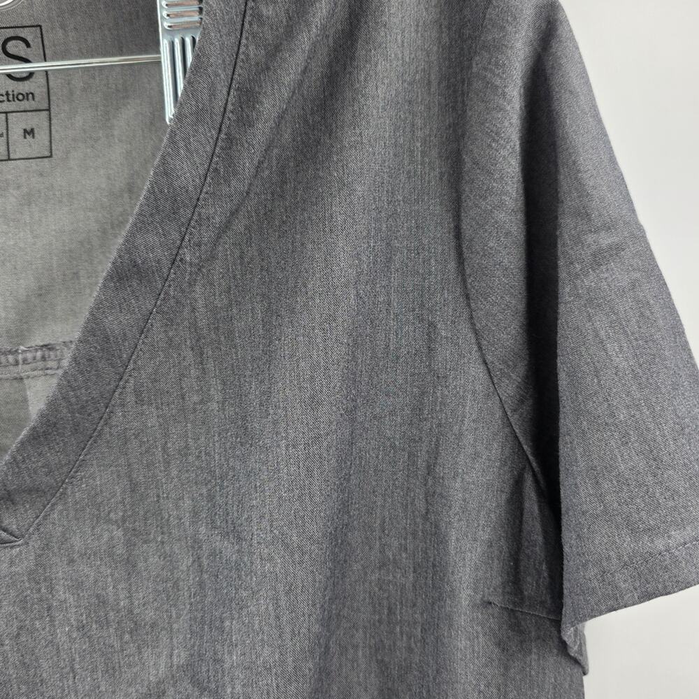 FIGS Casma Three-Pocket Scrub Top Gray Technical Collection Women's M‎ - Picture 6 of 15